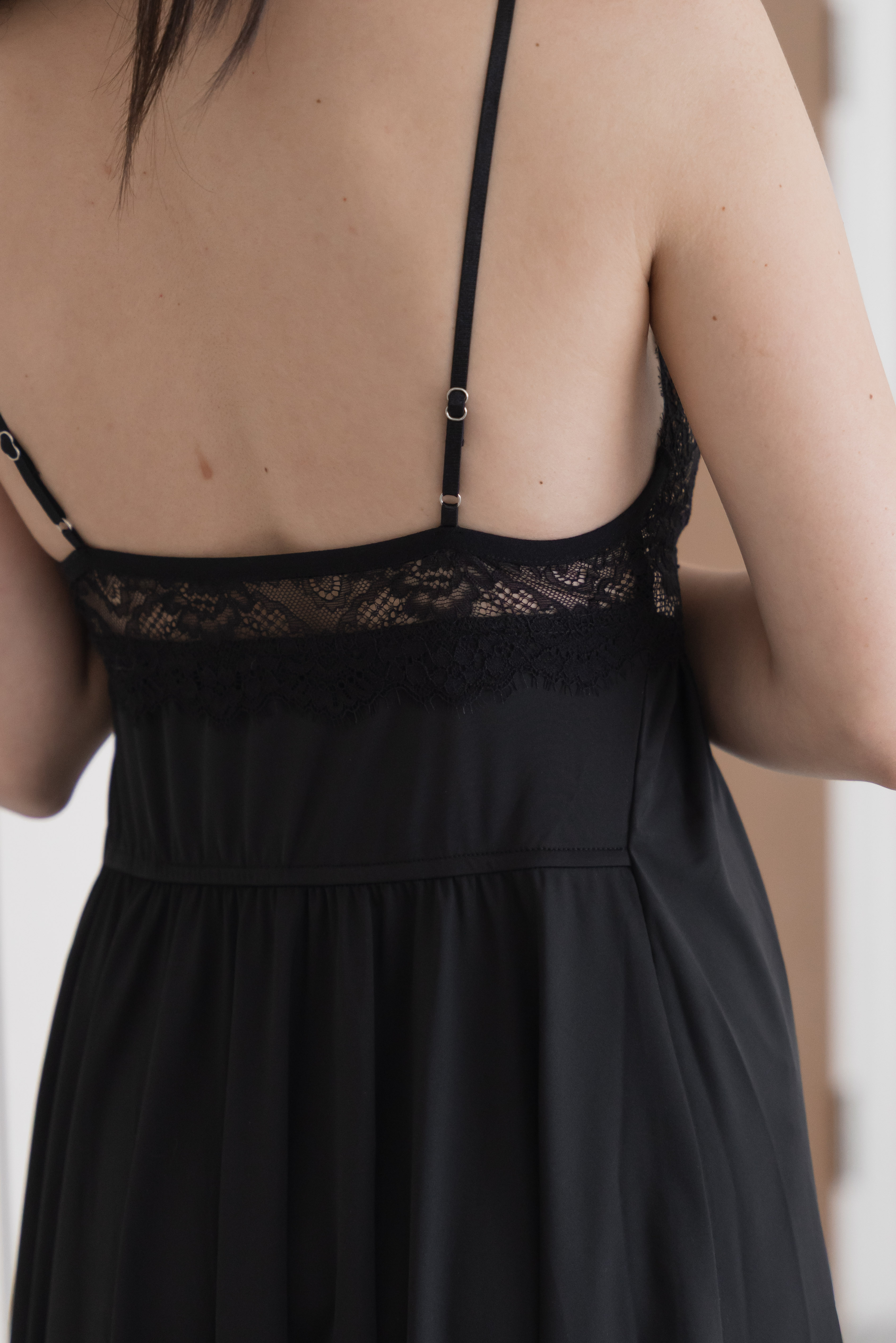 VERA V Waist Slip Dress (Dusk Black)