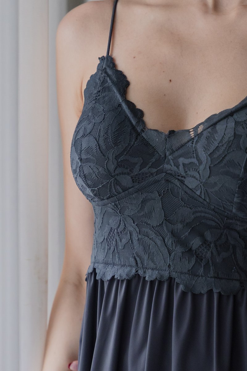 CAMELLIA Petal Lace 2Pcs Set (Stormy Gray)