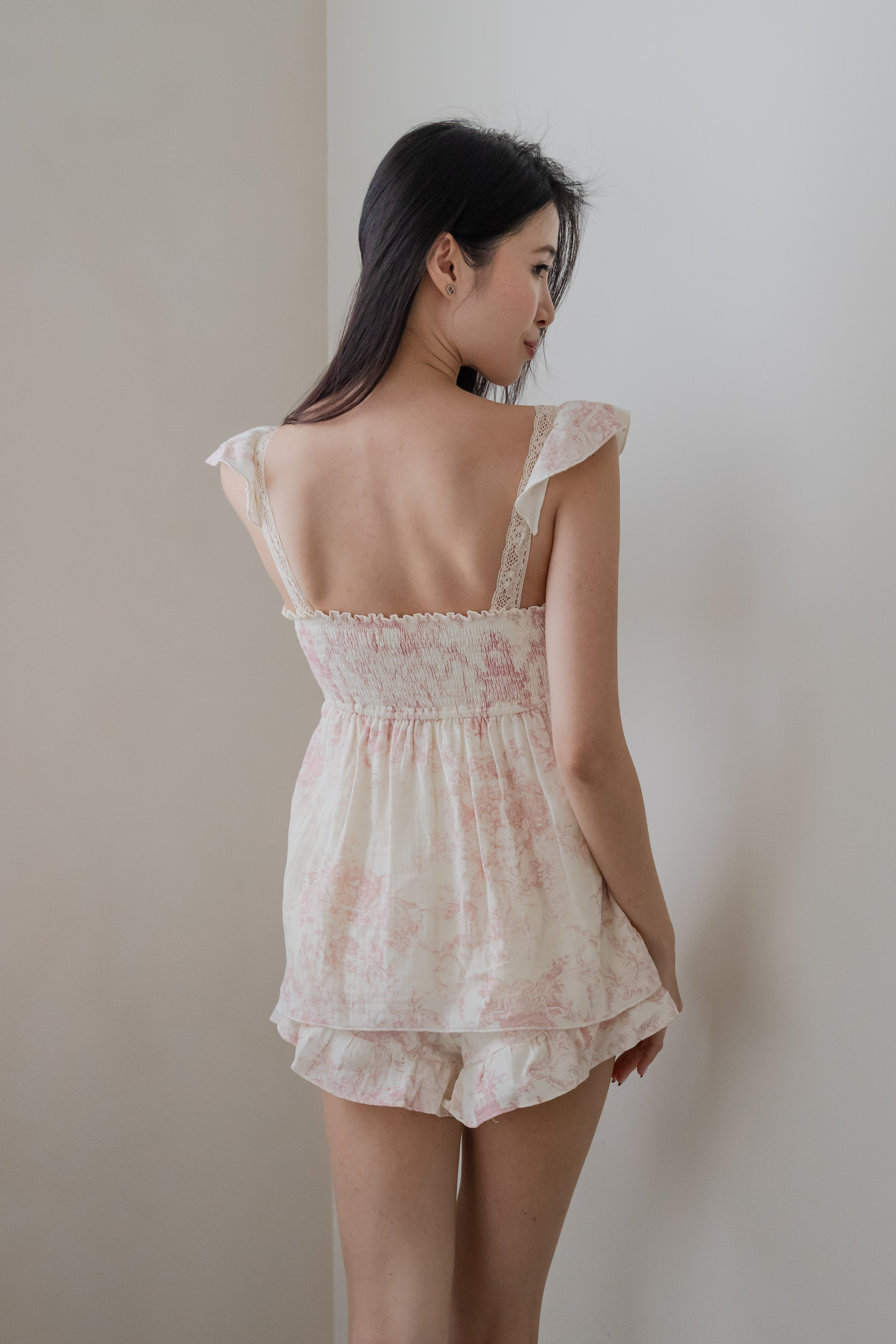 CARRIE TOILE FLUTTER SLEEVE 2Pcs Set (Petal Pink)