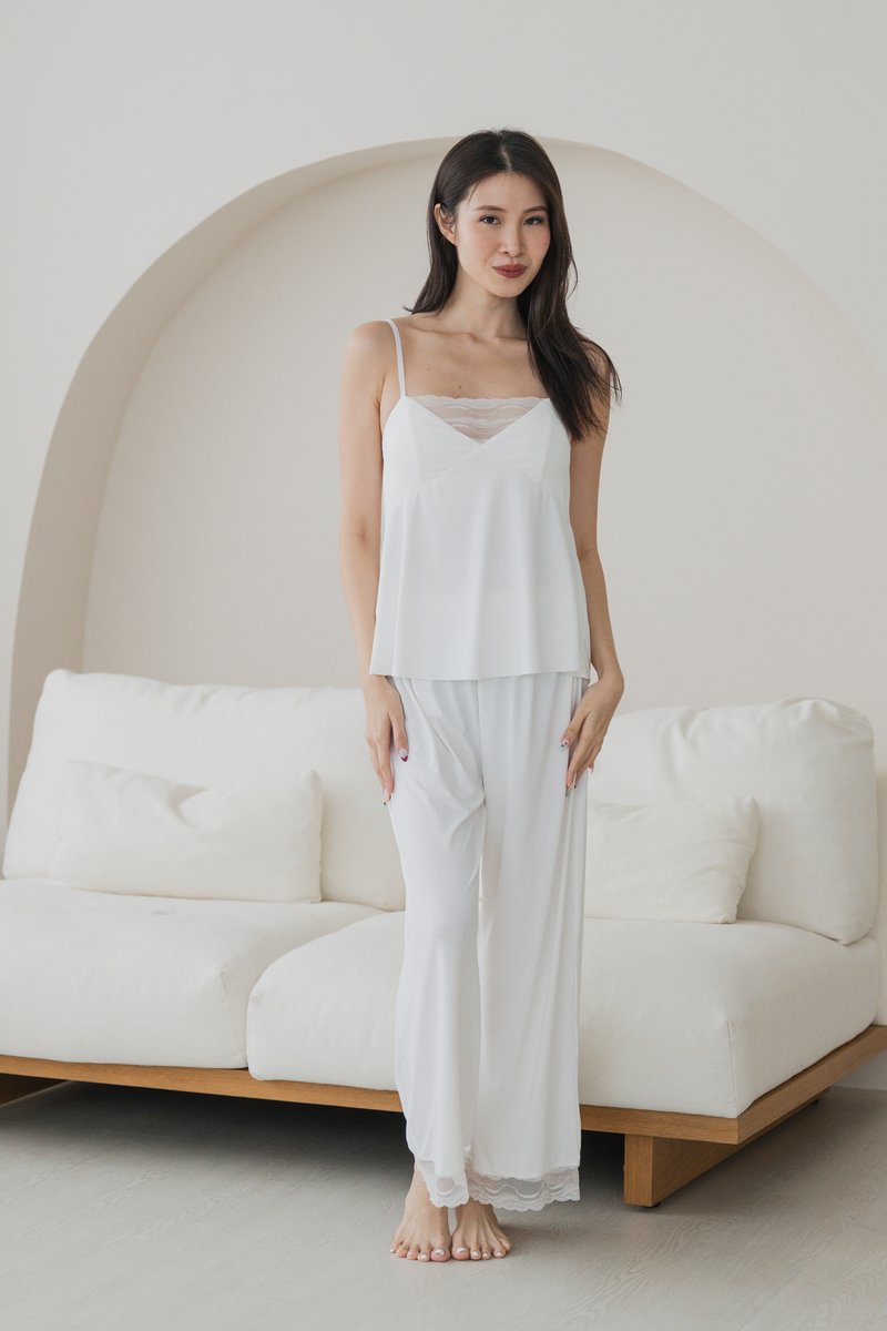 EMILY V Lace Neck 2Pcs Pants Set (Cloud White)